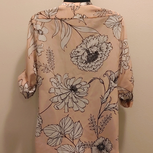 Calvin Klein Button Top Size XS - Picture 8 of 11